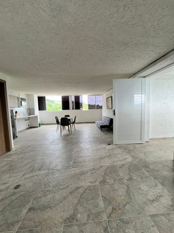 Buga Stay: Near Basilica – Pet Friendly - Guadalajara de Buga