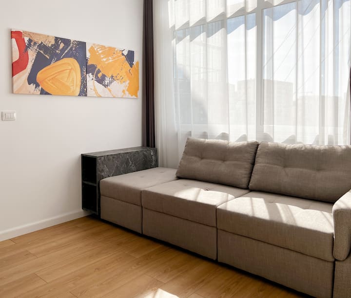 Sunny Apartment | Modern Design | Top Floor - Tirana