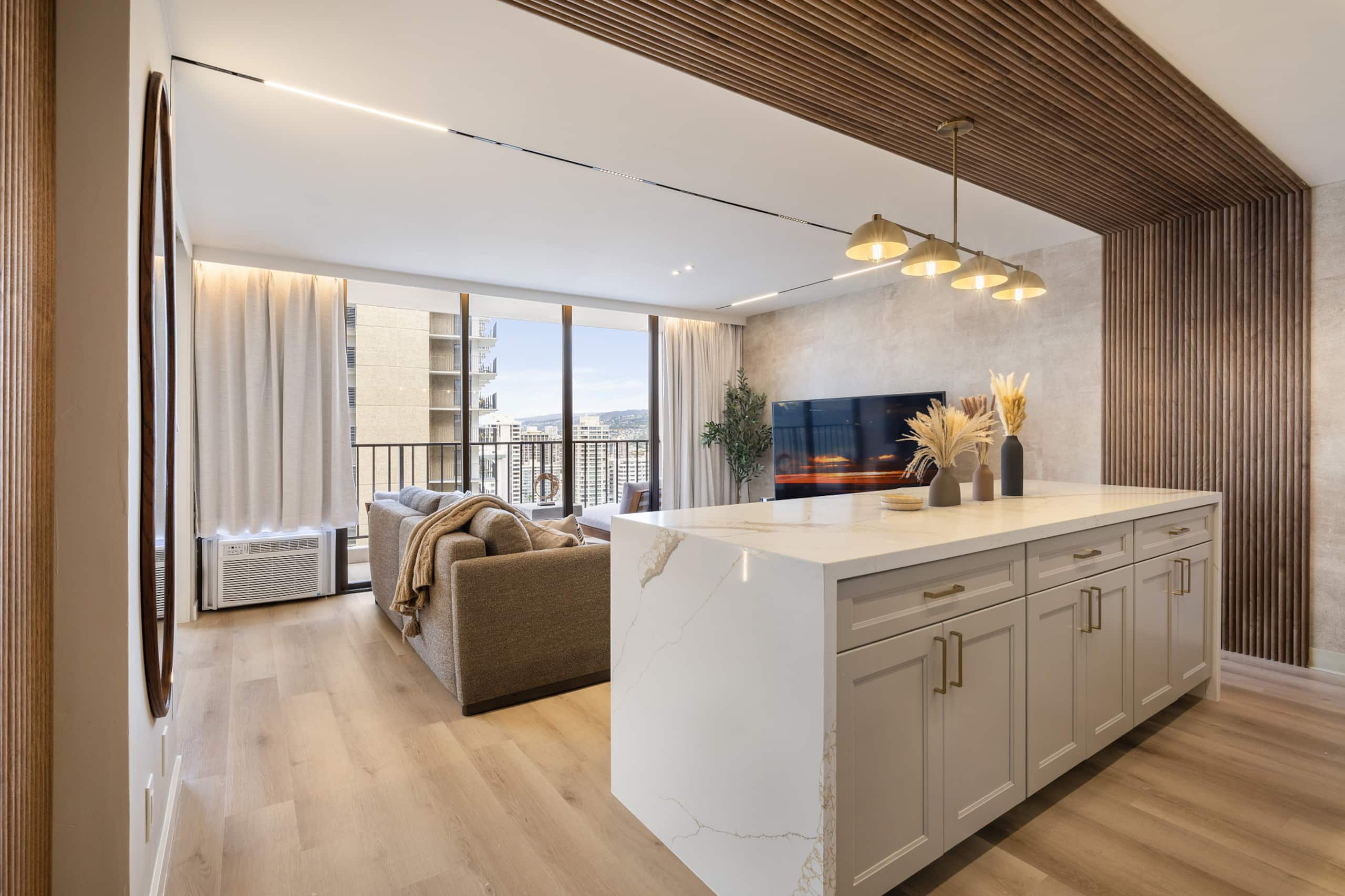 Waikiki Luxe Ocean Retreat 28F – 1 Parking - Image 27