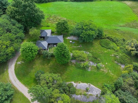 Marcel Maison | Mid-century home on 4.5 acres