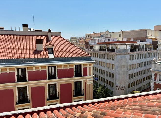 Ático Centro Histórico/Attic Historic Centre. gallery image 5