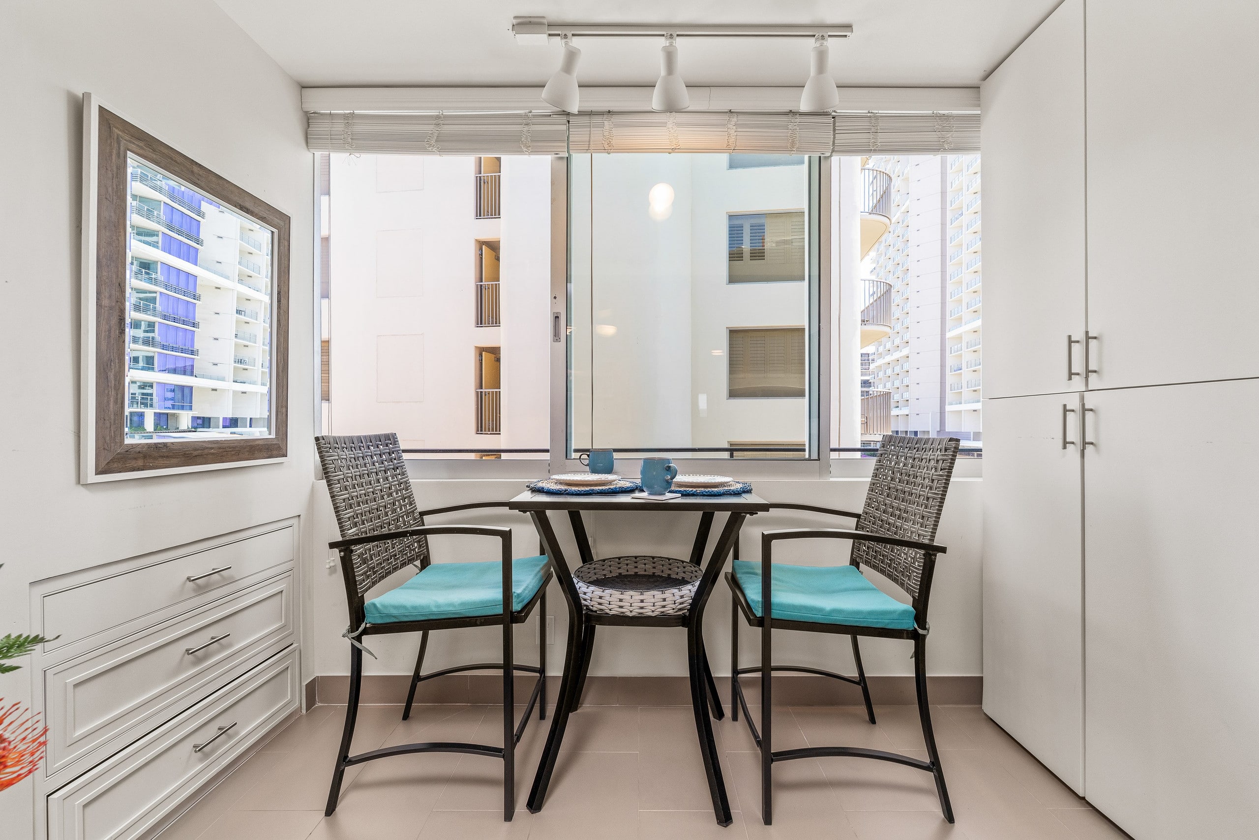 1 Block to Beach with FREE Parking Nearby! NH902 - Image 15