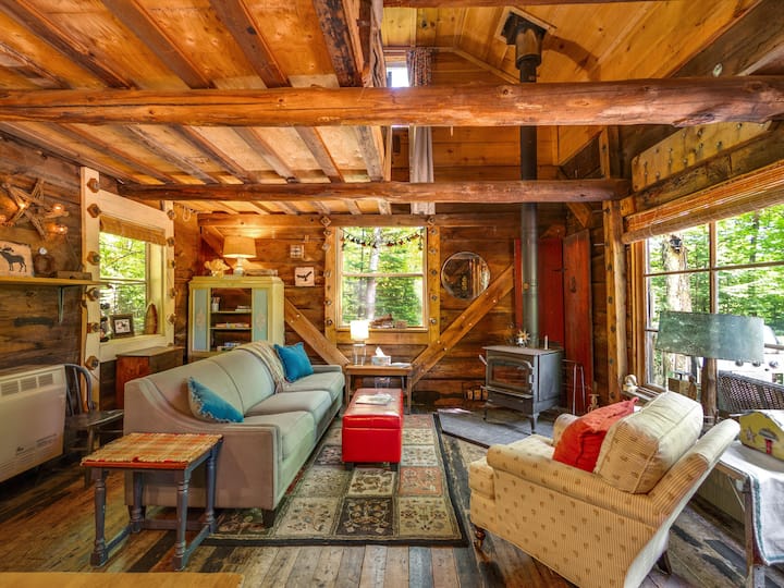 Storybook Cabin In The Woods - Ontario 60
