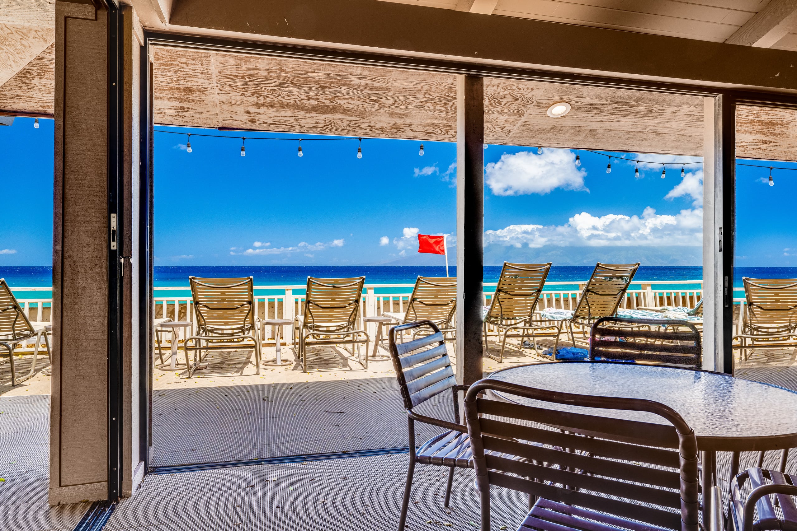 Ocean View Condo with Beachfront Cabana for Guests - Image 30