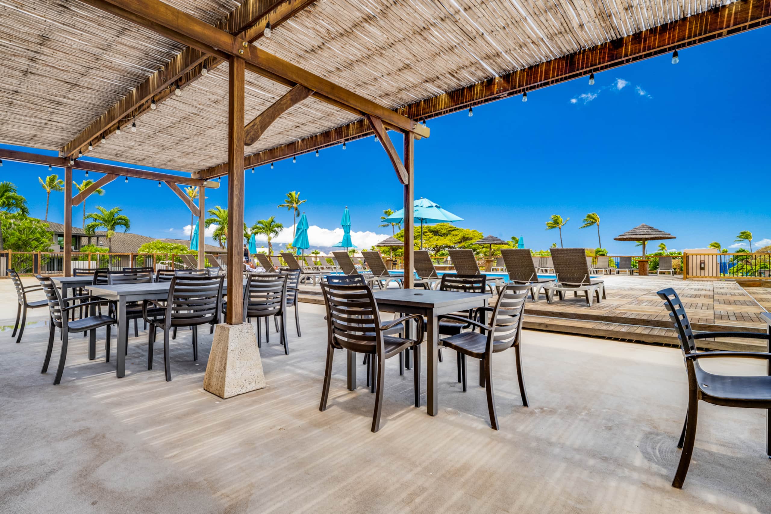 Ocean View Condo with Beachfront Cabana for Guests - Image 24