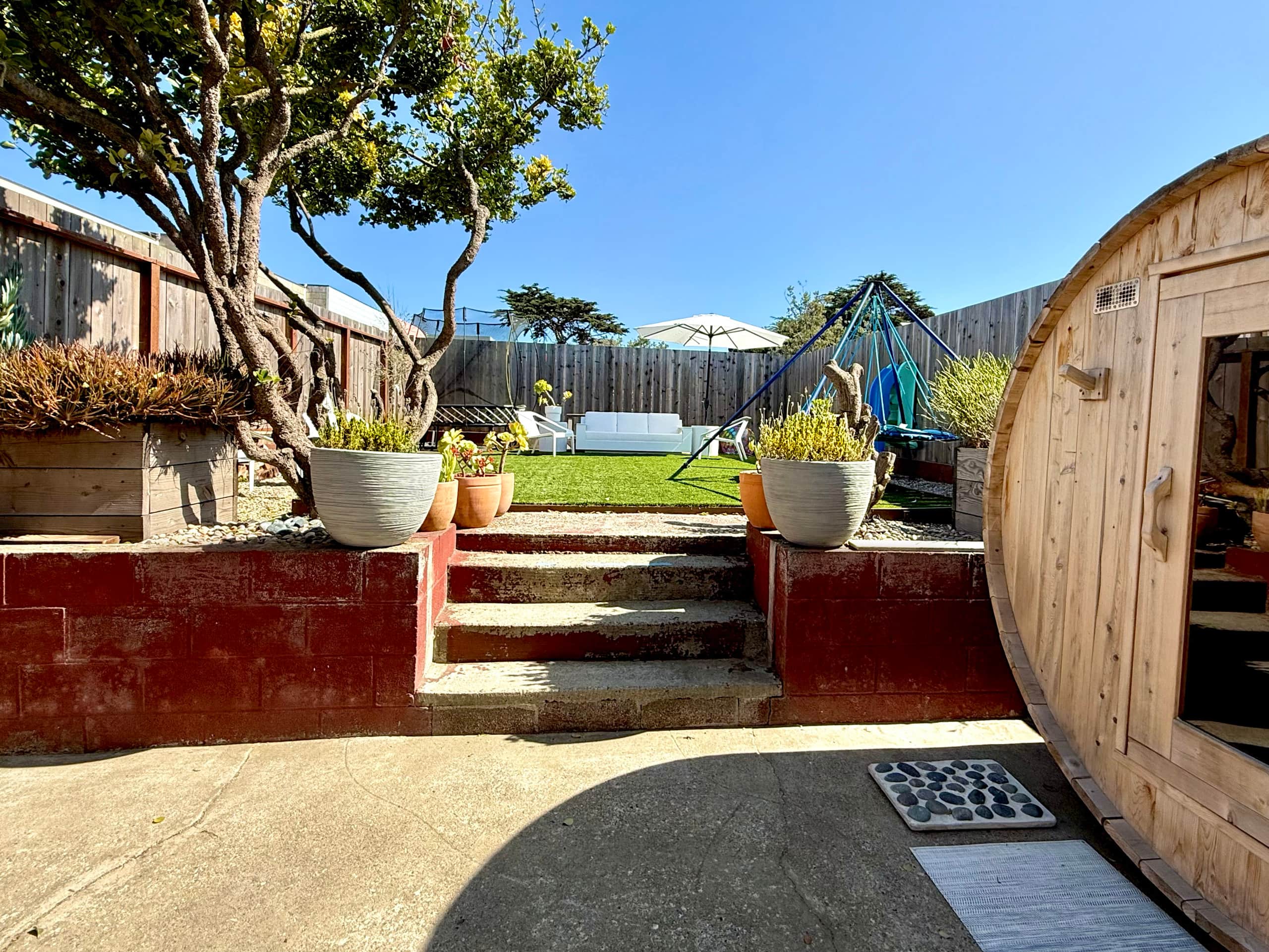 Home in San Francisco · ★4.95 · 3 bedrooms · 3 beds · 2 baths - Image 20