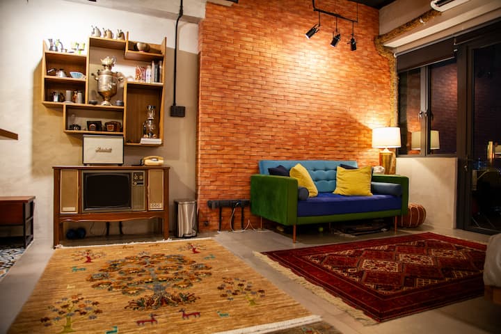 Industrial Maximalist Studio in San Juan