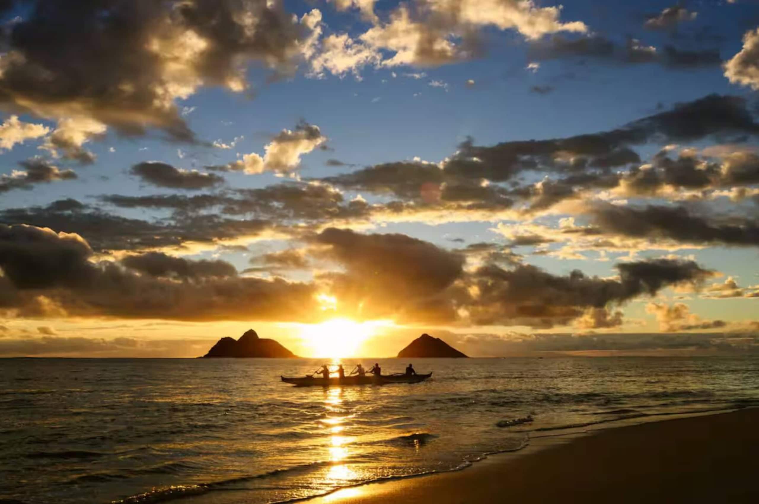 Home in Kailua · ★4.9 · 2 bedrooms · 2 beds · 2 private baths - Image 7