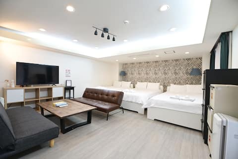 cozy apartment near shinjuku/family friendly