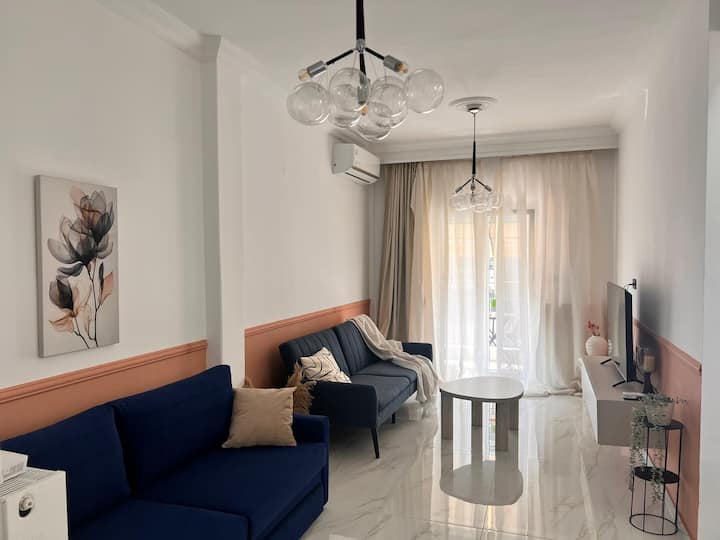 Elegant Urban Home  In Center - Thessaloniki