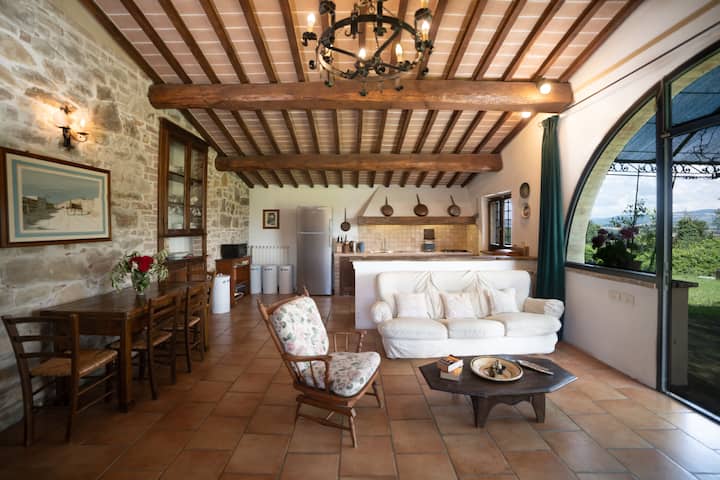 Scappo In Umbria, Torre Angelina - Todi