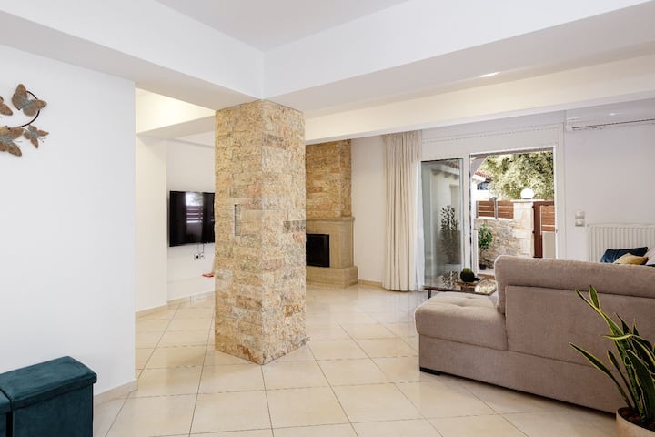 Rooftop Jacuzzi • Sea View • Steps To Beach - Creta