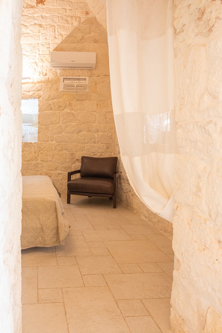 Trullo Nadia Ostuni -Suite Terra - Ostuni