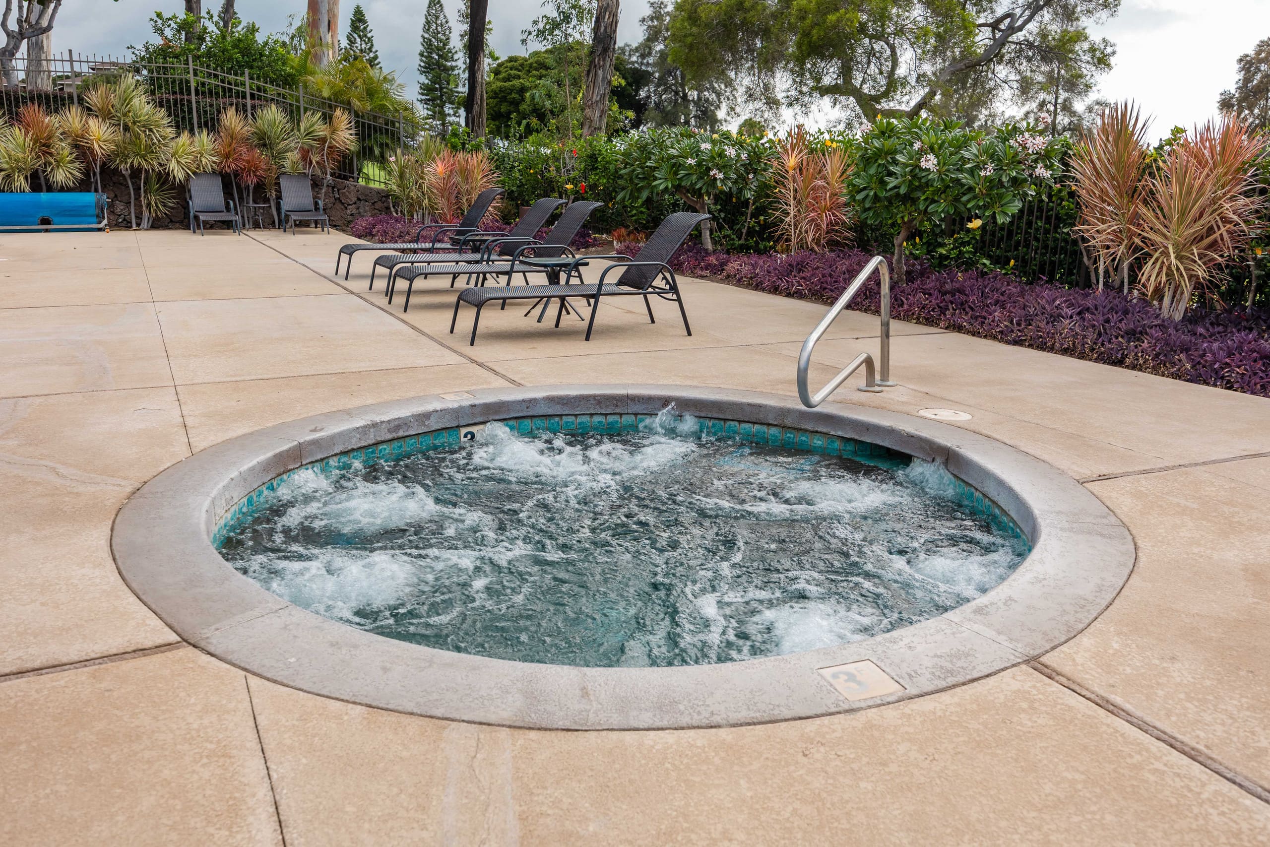 New 2 king beds AC heated pool - Photo 85