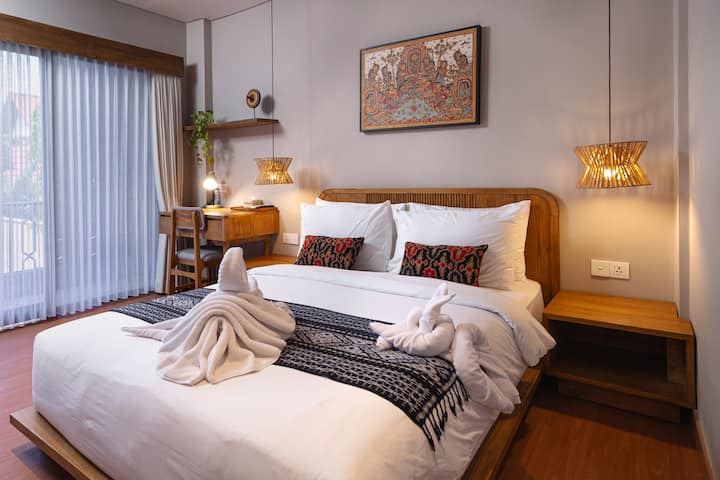 Arusa Home - Suite with Balcony - Nias 5