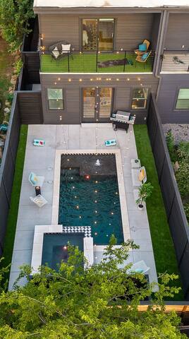 Heated Pool + Spa + Located in Heart of Dallas! gallery image 4