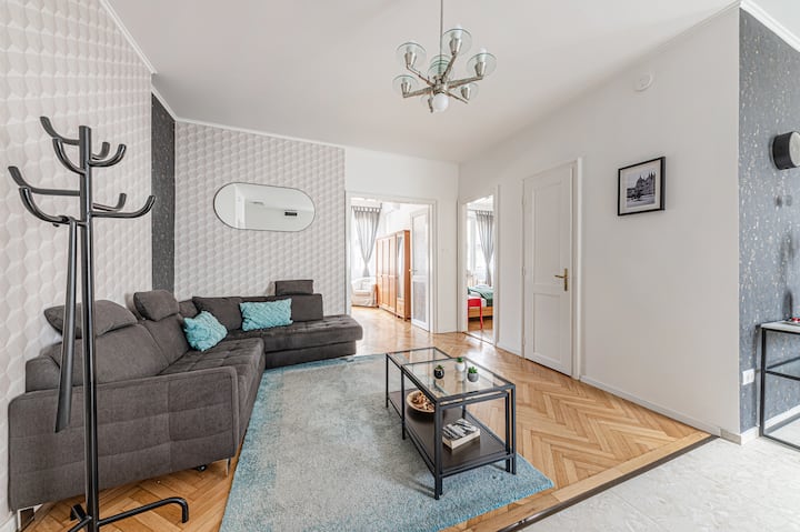 Designer Boho Loft • 2ba • 2br • Ac • Balcony - Budapest