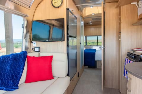 Successful Airbnb property: Modern Airstream • Hot Tub • Near Sedona in Cornville