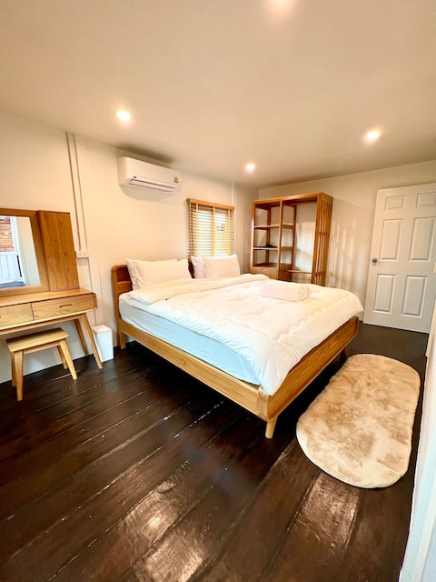 Cozy House – 3BR, BTS 2min walk | 500m Iconsiam