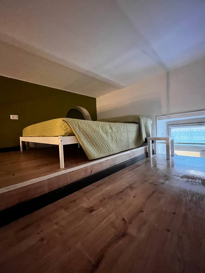 Roshani 1.50 angavu na maalumu