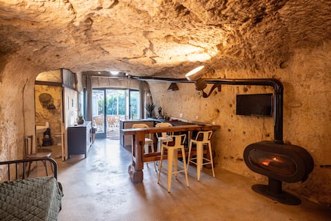 Annonce Airbnb populaire: The Cavernacle à Montrichard Val De Cher