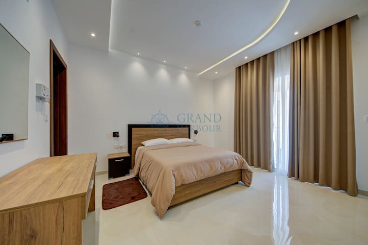 Grand Harbour Holdings managed Airbnb listing 1