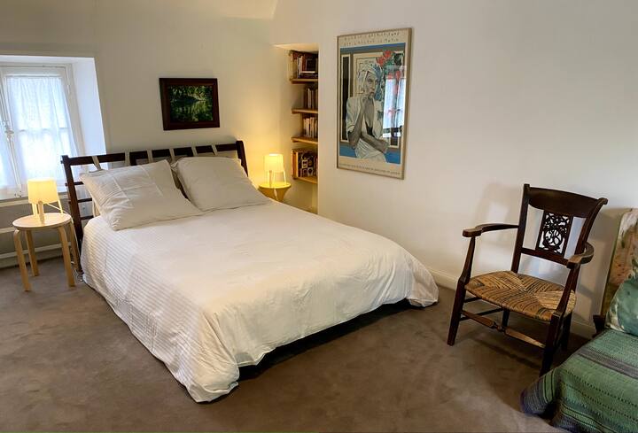 חדר שינה 3, שהוא חדר מעבר