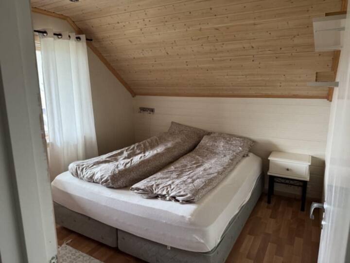 Спалня 4