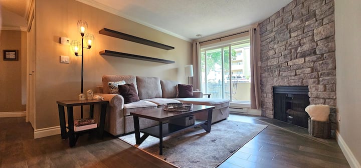 New Quadra Village Condo - カナダ ビクトリア