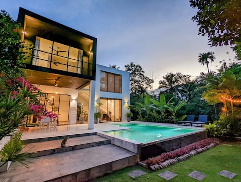 Pavilion House