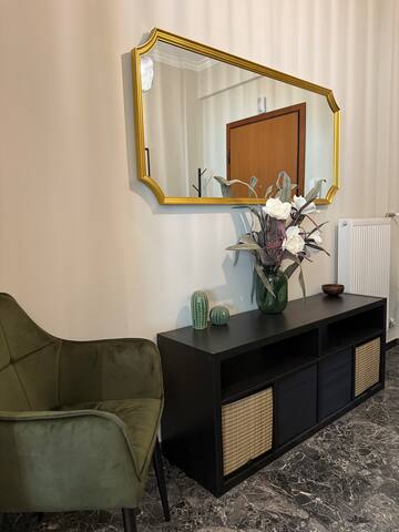 Siga-Siga Luxury Acropolis Apt gallery image 3