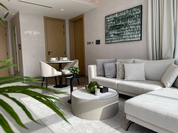 Yacht View L Luxurious Brand New Apartment - Manama