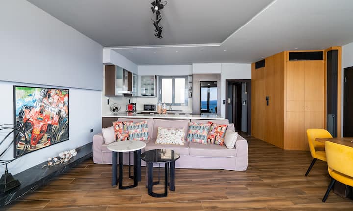 H.g. Deluxe Suite | 2br | Stunning Sea View - Heraklion