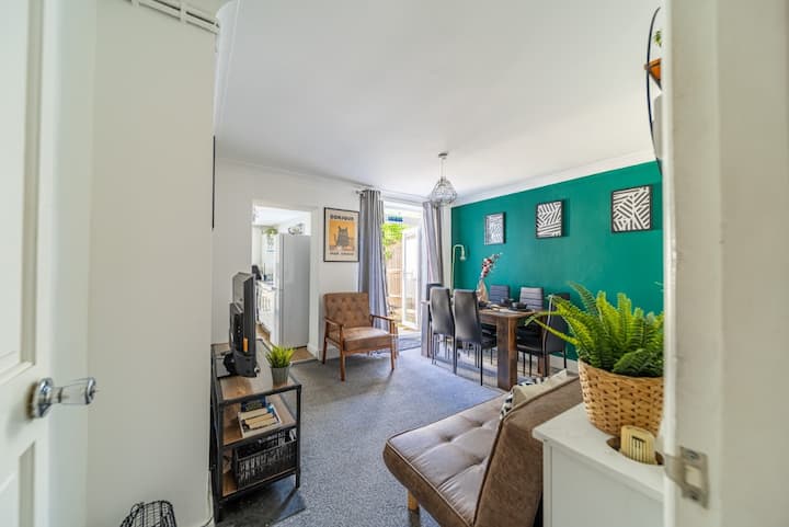 მისაღები ოთახი