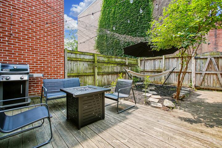 Charming 3BR | Entire Home Near Capital & H Street gallery image 4