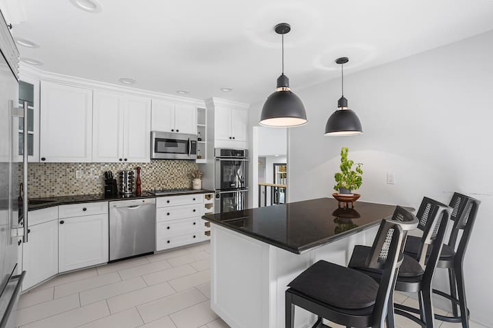 Listing in Bridgeport-Stamford-Norwalk