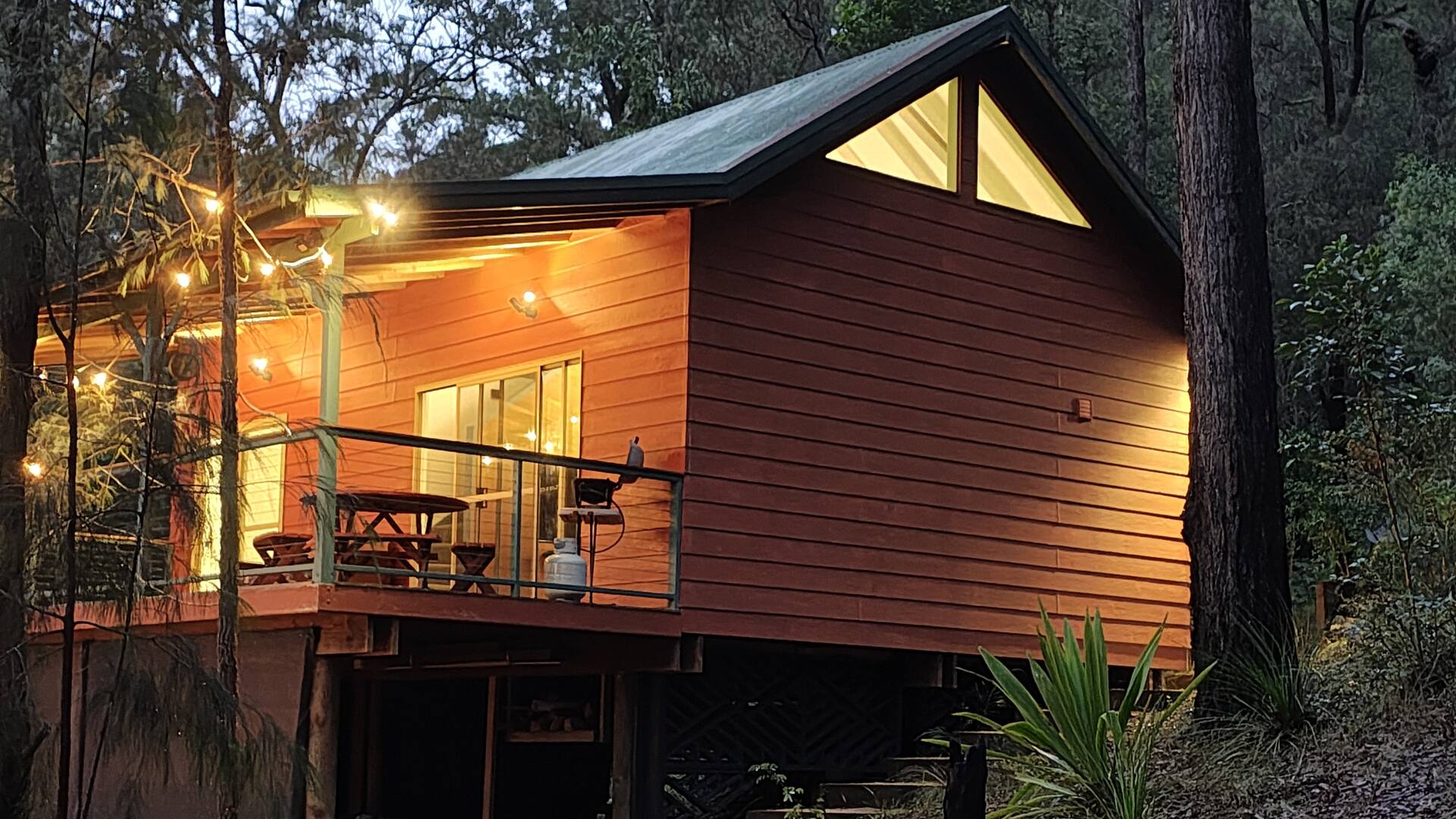 Creekwood — Escape into Nature.