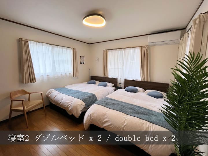 寝室2 ダブルベッド x 2 /ダブルベッド2台
