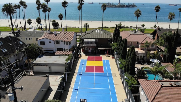Casa Frente Al Mar Con Patio De Tenis Privado. - Long Beach, CA