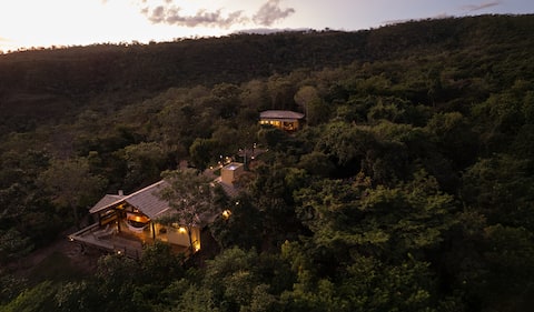 Palipalan House and Chalet • Private River and View •