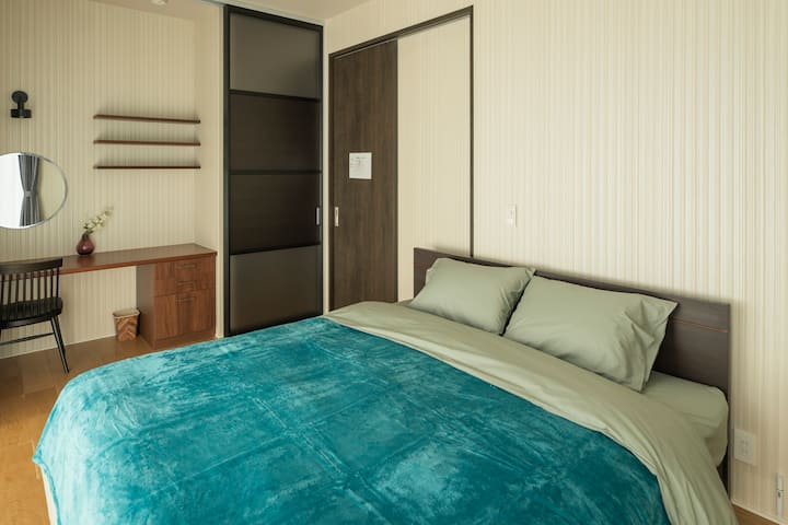 საძინებელი 1