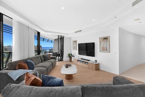 Top performing Airbnb: Beach Breeze Skyhome at Oracle Level 32 in Broadbeach