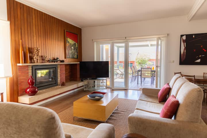 Duplex Apt- Private Pool & Ac, Near Beach & Golf - Estoril