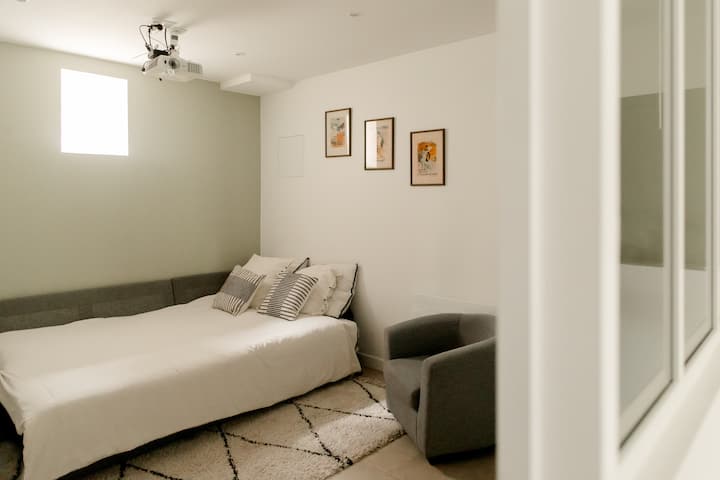 Sala TV / Camera al livello terrazza
