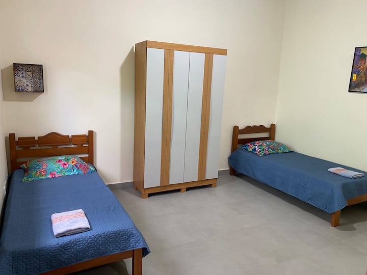 Dhomë gjumi 2