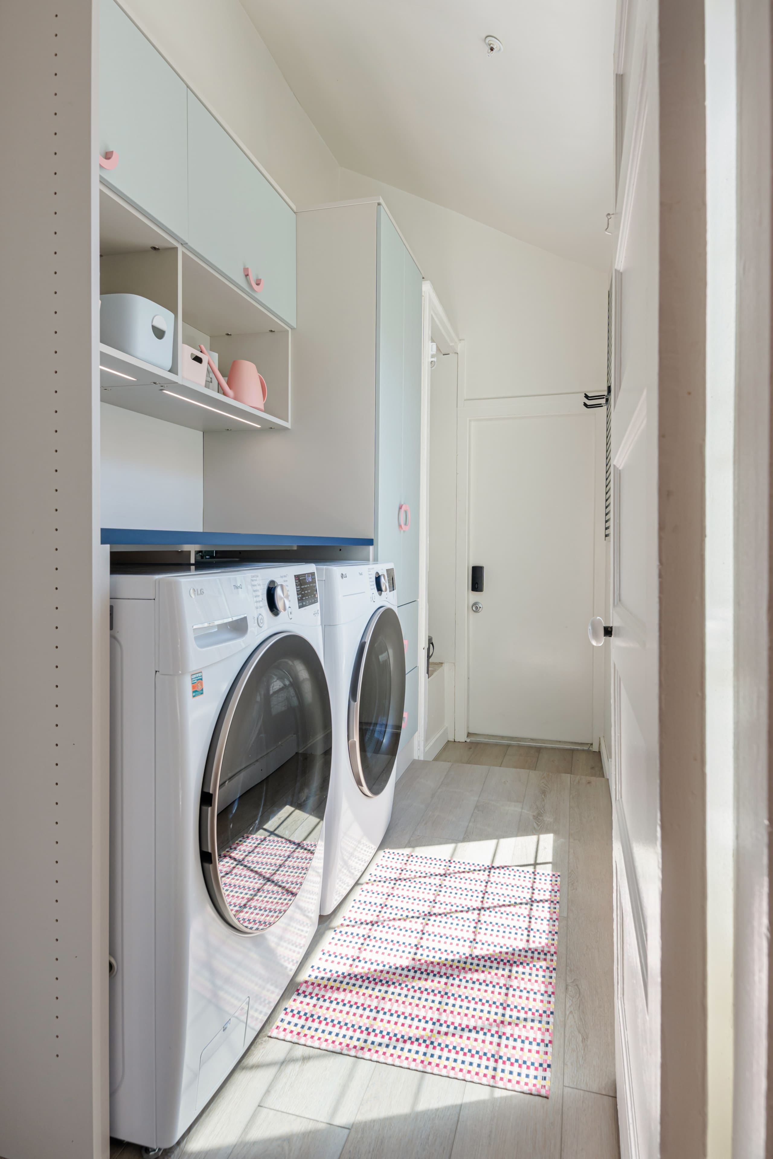 Home in San Francisco · ★5.0 · 4 bedrooms · 4 beds · 4.5 baths - Image 79