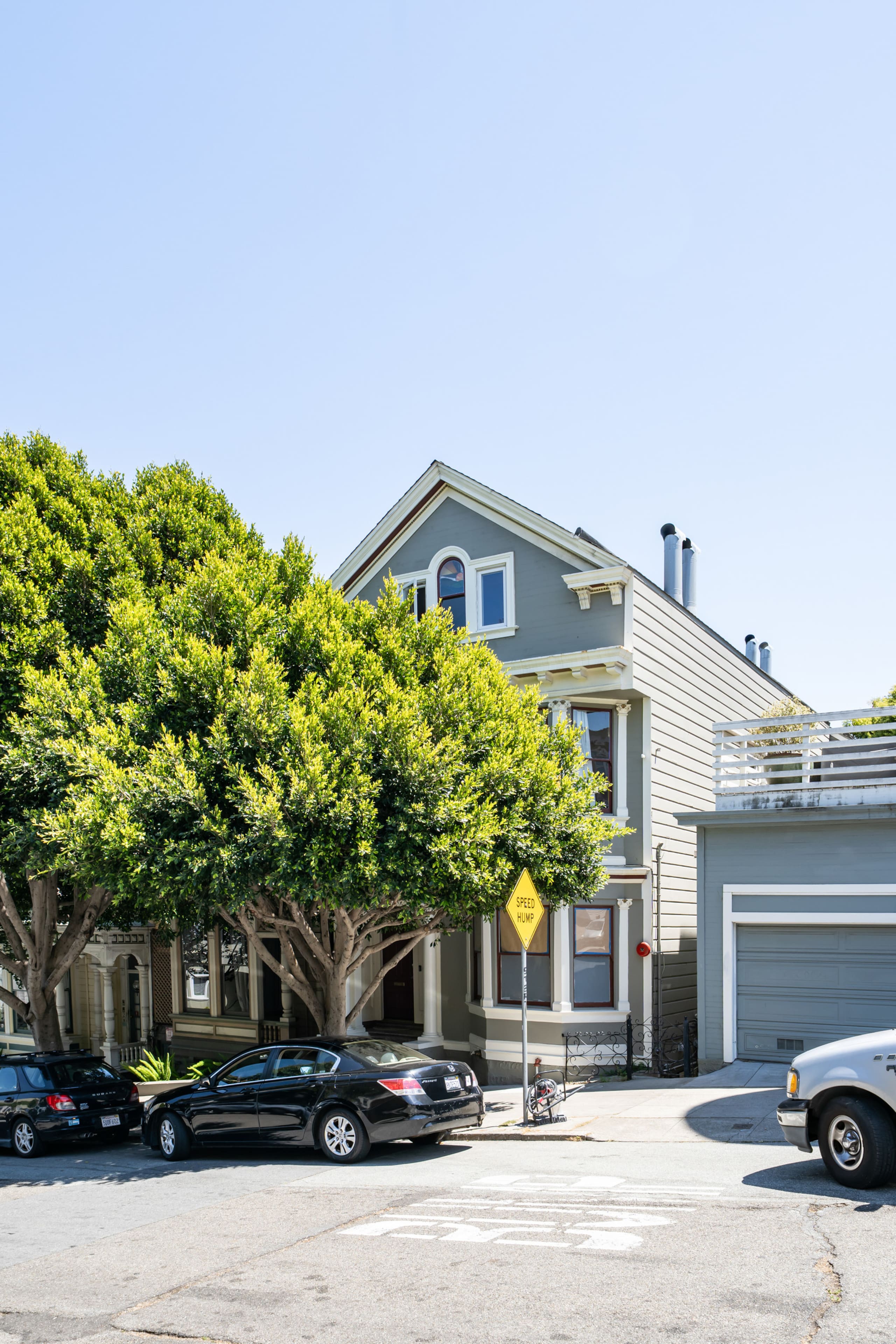 Home in San Francisco · ★5.0 · 4 bedrooms · 4 beds · 4.5 baths - Image 81