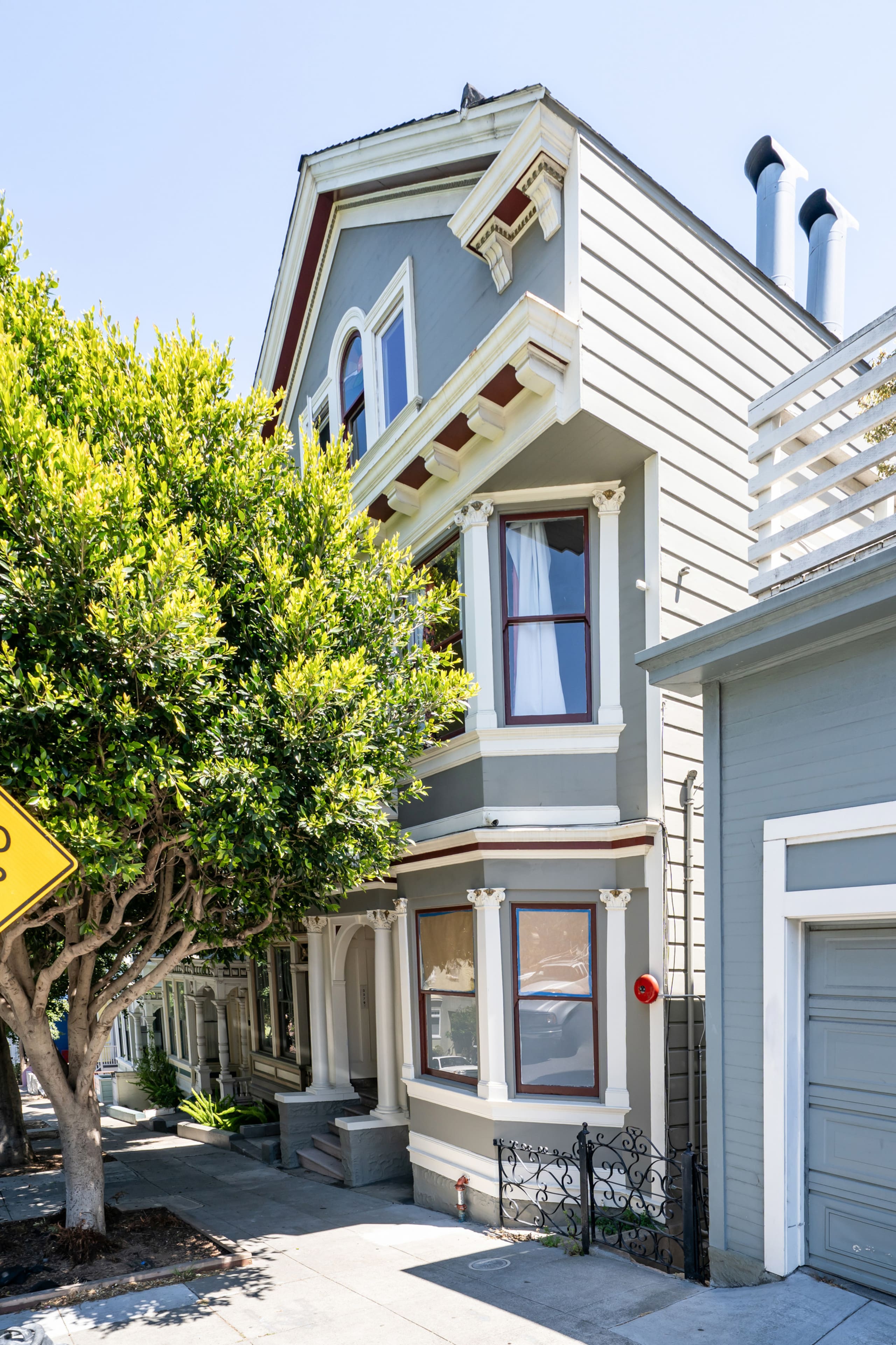 Home in San Francisco · ★5.0 · 4 bedrooms · 4 beds · 4.5 baths - Image 80