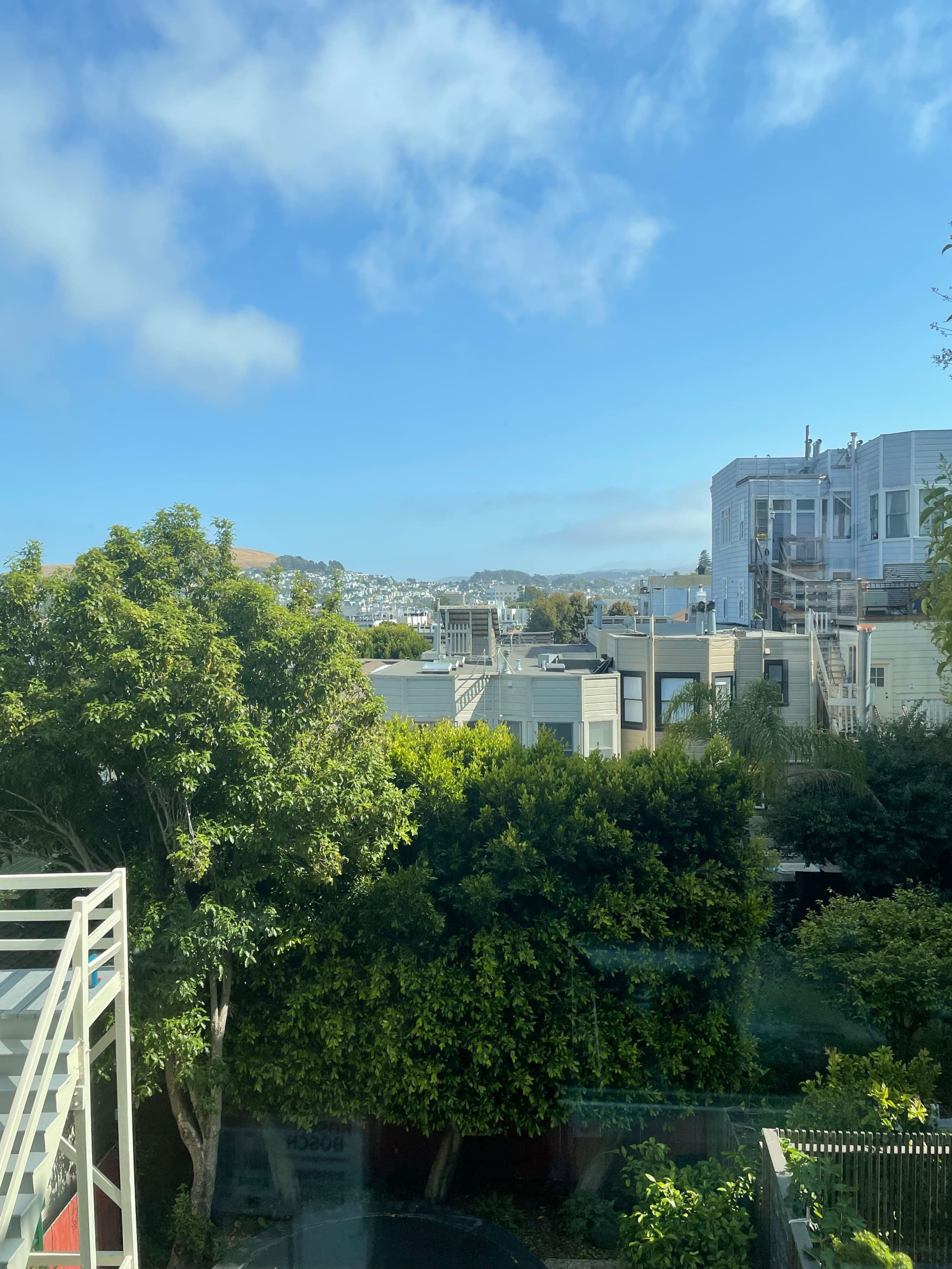 Home in San Francisco · ★5.0 · 4 bedrooms · 4 beds · 4.5 baths - Image 13