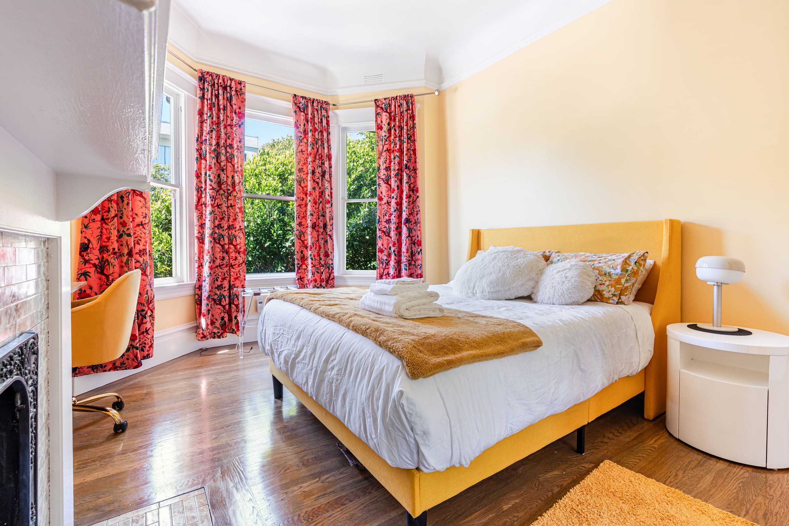 Home in San Francisco · ★5.0 · 4 bedrooms · 4 beds · 4.5 baths - Image 39